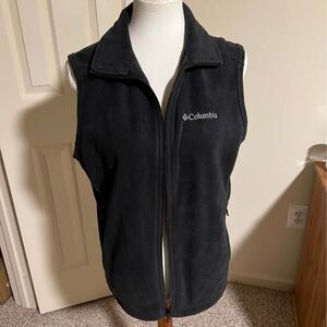 Columbia Fleece Vest - Small